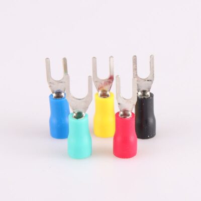 Đầu cos chữ y bọc nhựa SV1.25-4, dùng cho dây 0.5-1.5MM, độ rộng càng 4mm