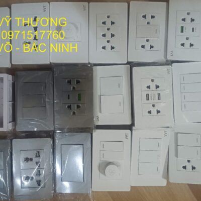 Mặt công tắc, ổ cắm âm tường các loại có sạc USB